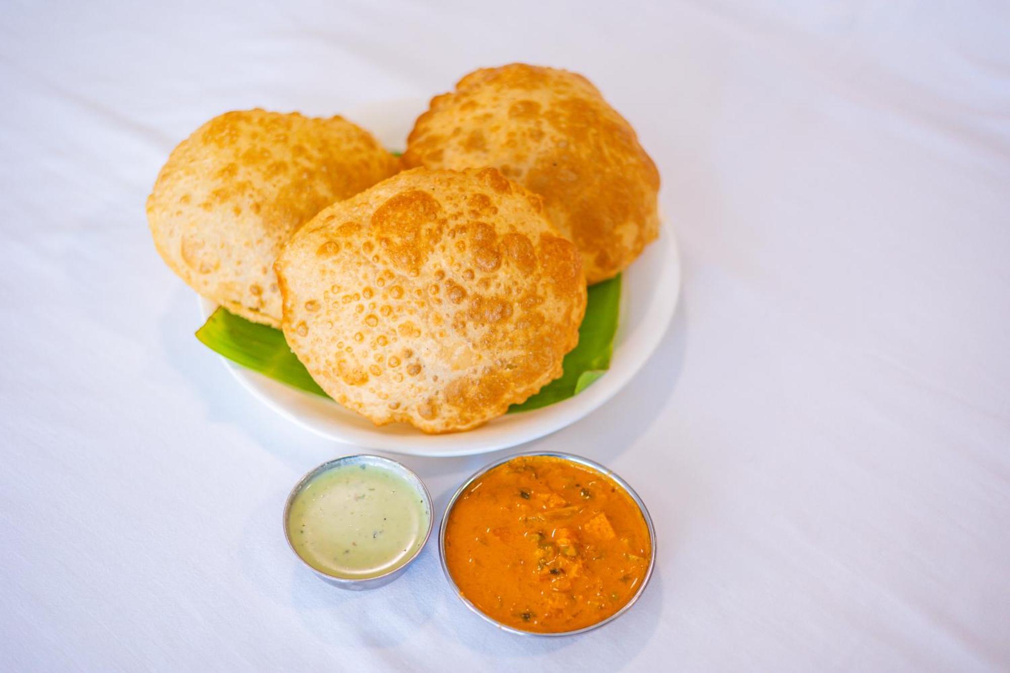 Sri Ramakrishna Hotel Bangalore Bagian luar foto